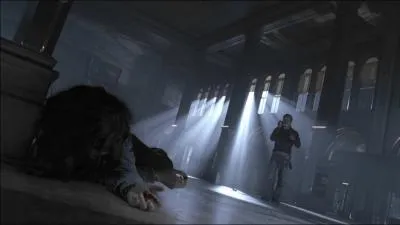 James arrive  attirer Bella dans un studio ...