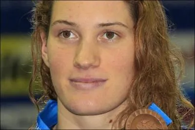 Qui est cette nageuse franaise ?