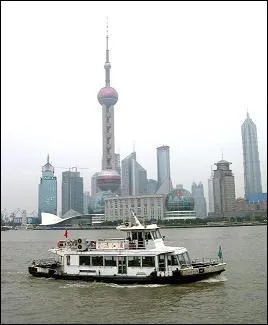 Vous poussez encore un peu plus  l'est et le douanier vous dit que vous tes au  Zhongguo  (prononc Djong-gouo). O tes-vous ?