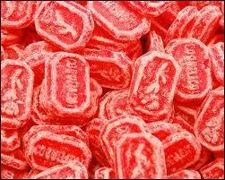 Comment se nomment ces bonbons anciens qui font la fiert de Nemours ?