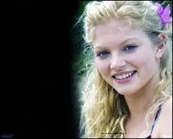 Quelle actrice interprte Rikki ?