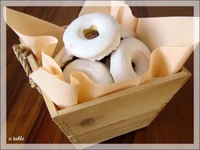 Quel nom porte ce petit biscuit catalan ?