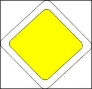 Que signifie ce panneau jaune ?