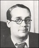 Quel grand homme de lettres fut son rdacteur en chef ?