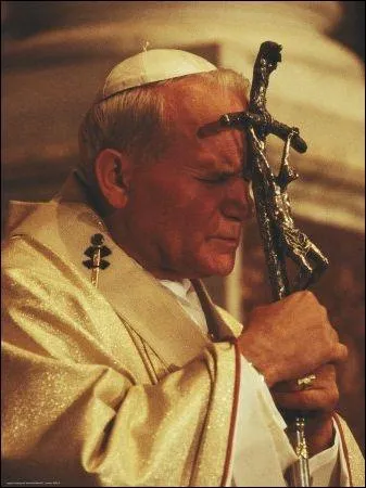 Jean-Paul II est batifi par Benot XVI le :