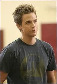 Qui est cette personne ?