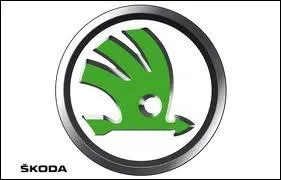 Quelle est cette marque de voiture ?