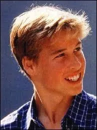 En ce temps-l, il tait  croquer... et ressemblait normment  Lady Di, sa mre, notamment le regard sous la frange. Dans quel pays est-il all  l'Universit, et fait une licence