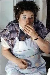 Quelle rplique est issue du film  La vie est un long fleuve tranquille  ?