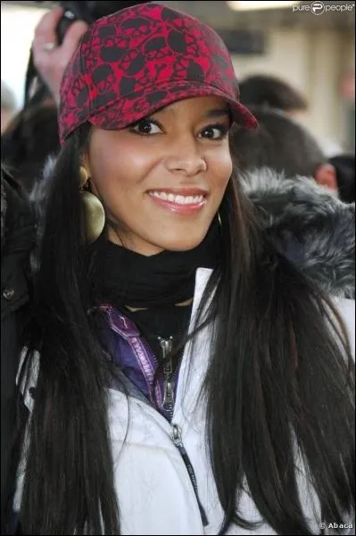 Depuis quand Shy'm est-elle connue ?