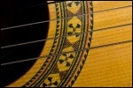 Dans la vieille ville de Lisbonne, vous pourrez écouter du fado. Paroles nostalgiques, musiques d'origine mauresque ... Voix pures ... Il est présent dans une autre grande ville (estudiantine) :