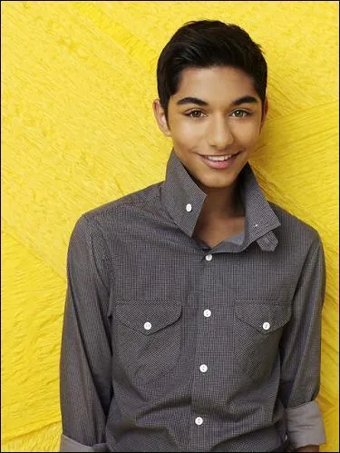 Comment s'appelle le neveu de Betty (fils du personnage prcdent) ?