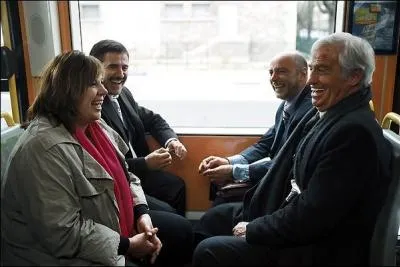 Dernire apparition de Jean-Paul Belmondo dans les salles obscures ; quel est le titre de ce film de Francis Huster ?