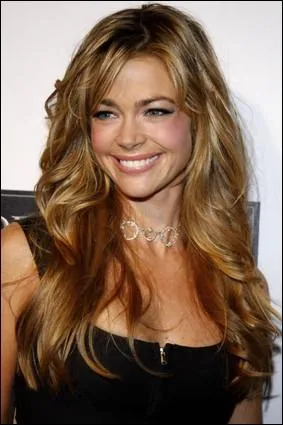 Cette sulfureuse actrice amricaine, Denise Richards, n'a eu aucun rle dans...