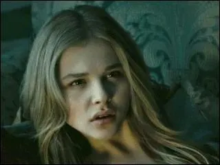 Quel est son nom dans  Dark Shadows  ?