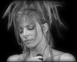 Quel est le titre de la chanson qui contient ces paroles :  Je t'ai rv homme sans pied Dieu ou nv Ou comme un bruit doux L j'irai bien te chercher J'ai tellement chang 