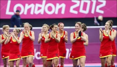 C'est la premire quipe fminine belge qui participe aux JO. Quelle est la discipline de ces filles ?