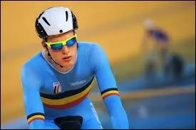 Quel exploit le cycliste Gijs van Hoecke a-t-il ralis ?