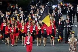 Quel(le) athlète était le porte-drapeau de la Belgique lors de la cérémonie d'ouverture des JO de Londres 2012 ?