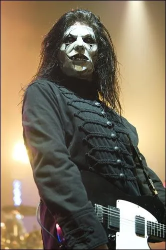 Comment s'appelle-t-il ?