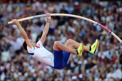 Qui remporte l'preuve du saut  la perche chez les hommes ?