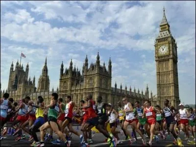 Qui remporte le marathon chez les hommes ?