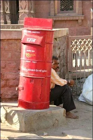 Le 15 aot 1947, ________ accde  son indpendance.