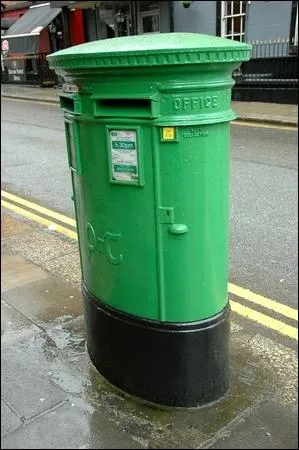 Notre peuple est d'origine celte et notre le est situe au beau milieu de l'ocan Atlantique.