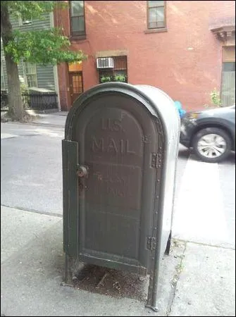Si je poste un courrier dans une ville que l'on surnomme  The Big Apple , c'est qu'il partira depuis les :