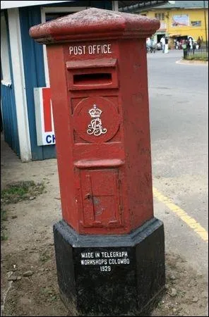 Ancien comptoir commercial portugais, situ  31 km des rives de l'Inde.