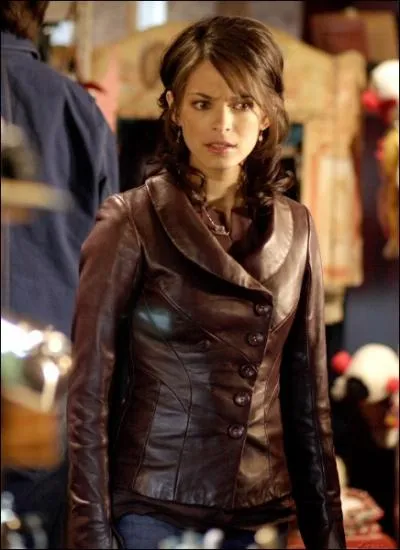 Pourquoi Lana ne peut-elle plus approcher Clark ?