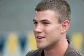 Comment s'appelle le cousin du meilleur ami du dauphin ?