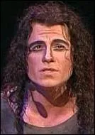 Quel est le nom de la chanson chante en duo par Sgara et Pelletier ?