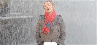 A partir de quel vnement Joanna croit que Julien lui porte malheur ?