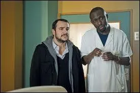 A qui Julien vient-il se confier ?