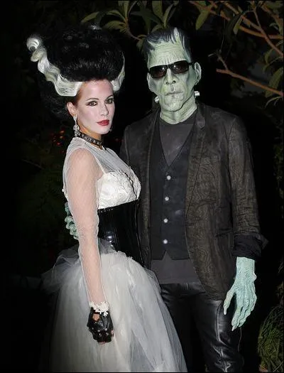 A cet endroit, elle est sre de ne rencontrer ni vampire, ni loup-garou, enfin normalement !