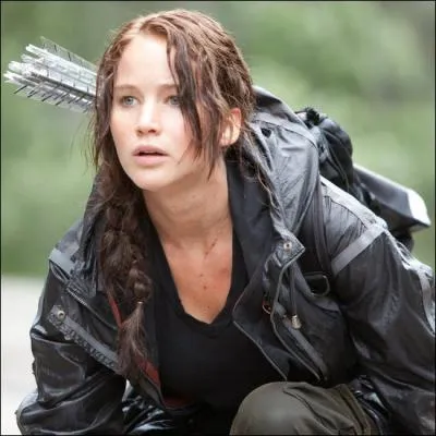 O Katniss se fait-elle brler dans l'arne ?