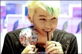 Qui est ce beau gosse ?