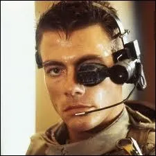 Parmi les vritables citations de Jean-Claude VanDamme se cache un intrus, quelle citation n'est pas de lui ? (seconde partie sur l'air)