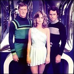 Dans la srie  L'ge de cristal , l'un des hros est un humanode Rem ! Ce personnage ne figurait pas dans le film.