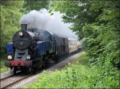 Il a innov la machine  vapeur pendant la Rvolution industrielle en Grande-Bretagne. Qui est-ce ?