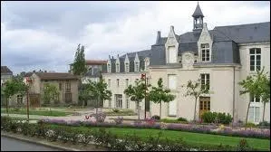 A Bressuire, les habitants se nomment les ...