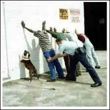 Quel extrait ne vient pas d'un vritable rapport de police et de gendarmerie mais de la justice ?