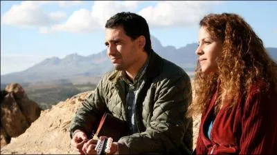 Dans ce film, Raja Amari, sans tre explicite, aborde un sujet brlant qui soulve les passions : la sexualit de la femme tunisienne.