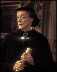 Qui est le professeur de Mtamorphose et directrice de la maison Gryffondor ?