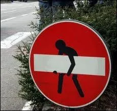 Que m'indique ce panneau...