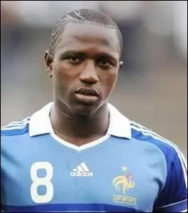 Qui est ce footballeur ?