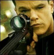  The Bourne Trilogy  ( The Bourne Identity ,  The Bourne Supremacy  et  The Bourne Ultimatum ) a btement t traduite avec l'expression  dans la peau  en VF ! Trouvez les bons titres.