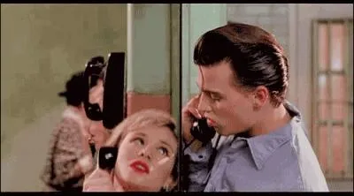 Au cours de la soire qu'apprend Cry Baby  Alison ?