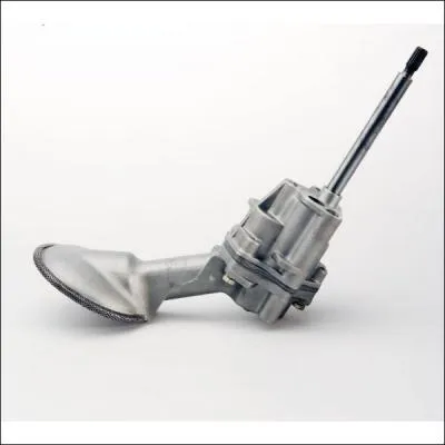 Cette pompe est vitale pour le moteur, si elle se bouche, elle peut entrainer un serrage moteur, il s'agit de :